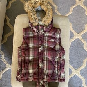 North Face Women’s vest in medium